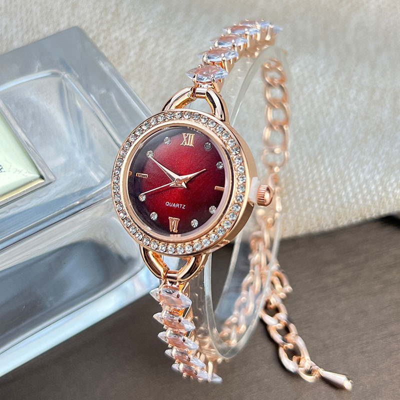 UTHAI CQ383 سوار ساعة نسائي عص - مراجعة Jewelry Diamond Watches وسعره